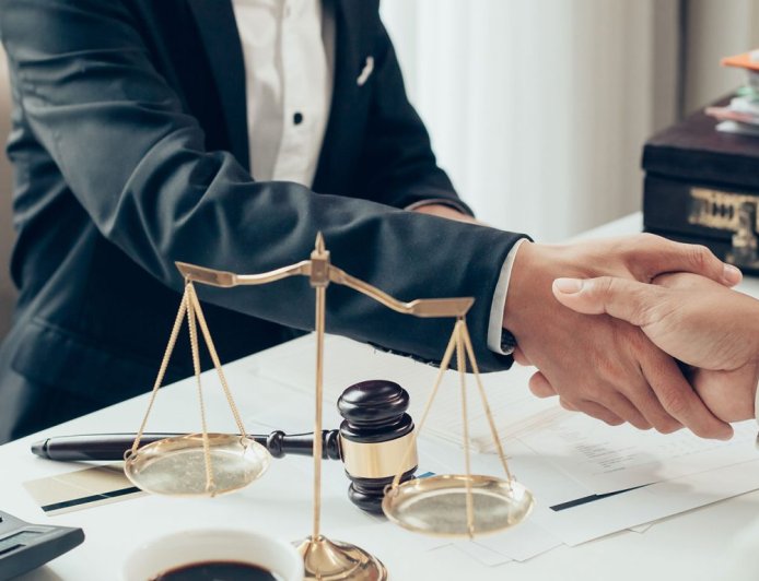 Ticaret Hukuku ve Temel İlkeleri